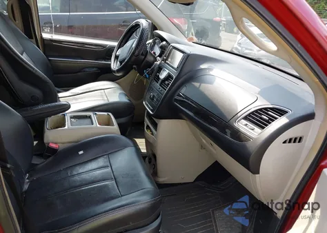 2013 Chrysler Town & Country Touring из США, поврежденный, VIN 2C4RC1BGXDR583509